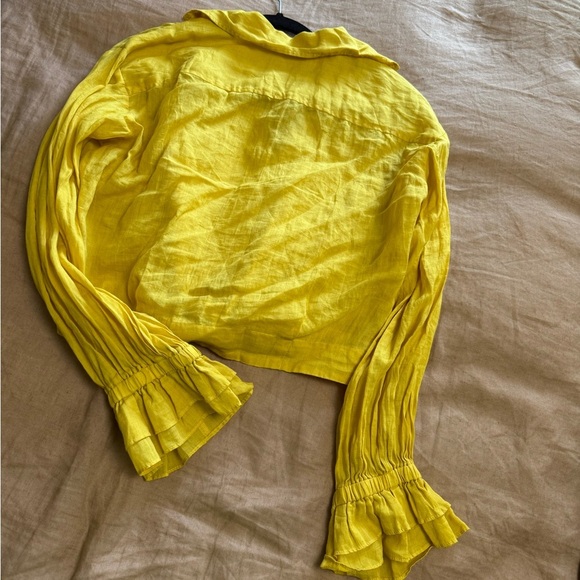 Zara Yellow 100% Ramie Tie Waist Cropped Blouse with ruffled long sleeve - Picture 6 of 12